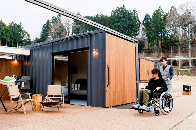 WHEELCHAIR ACCESSIBLE CABIN